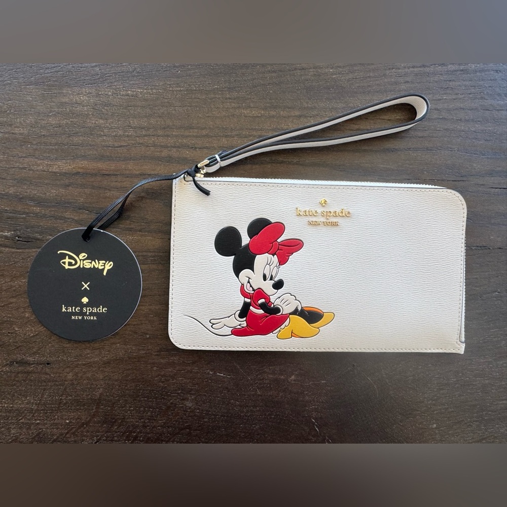 Kate Spade Disney Minnie Mouse Cream Wristlet NWT - Picture 1 of 3